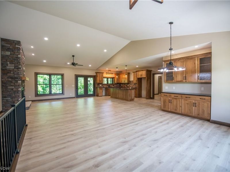 453 Shane Avenue, Waynesburg, OH 44688 Photo 19