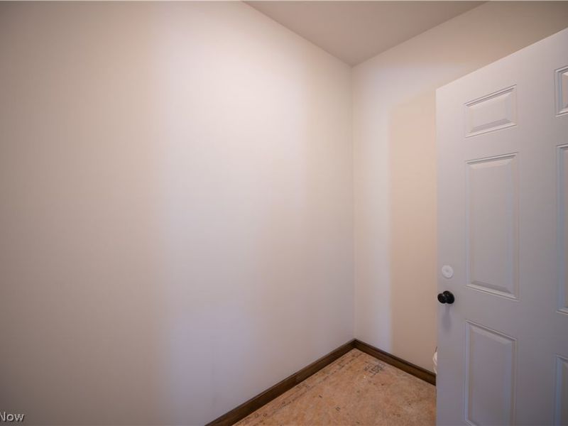 453 Shane Avenue, Waynesburg, OH 44688 Photo 28