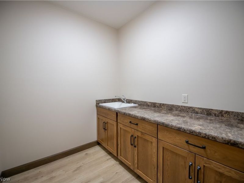 453 Shane Avenue, Waynesburg, OH 44688 Photo 31