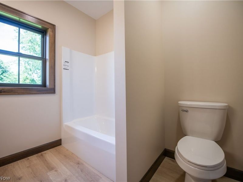 453 Shane Avenue, Waynesburg, OH 44688 Photo 38