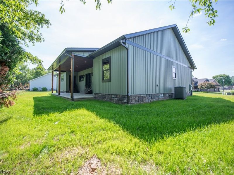 453 Shane Avenue, Waynesburg, OH 44688 Photo 4