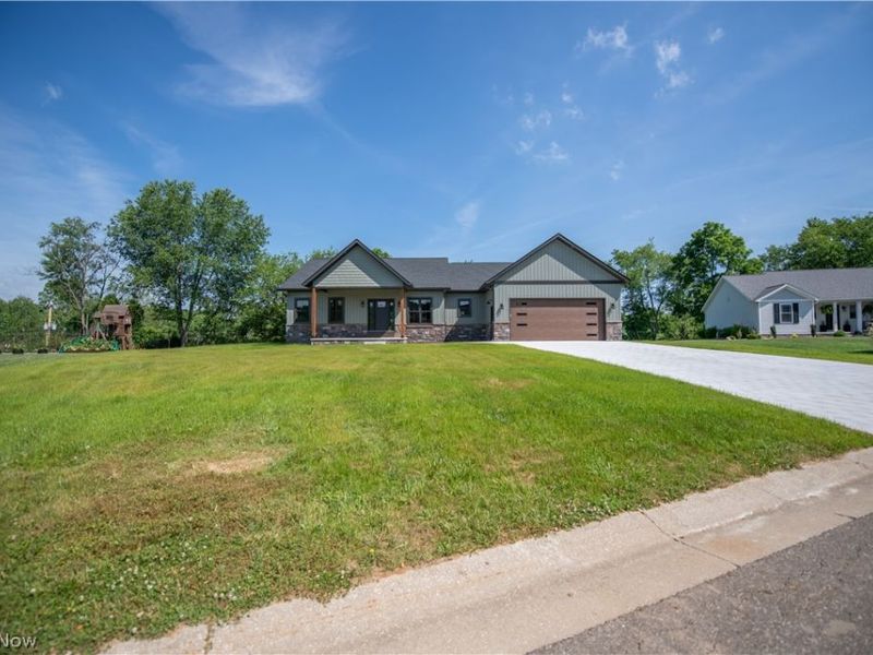 453 Shane Avenue, Waynesburg, OH 44688 Photo 46
