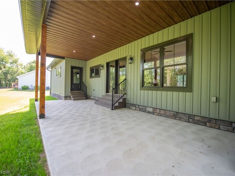 453 Shane Avenue, Waynesburg, OH 44688 Photo 5