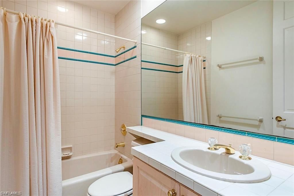 157 Colonade Cir , Unit 1002, Naples, FL 34103 Photo
