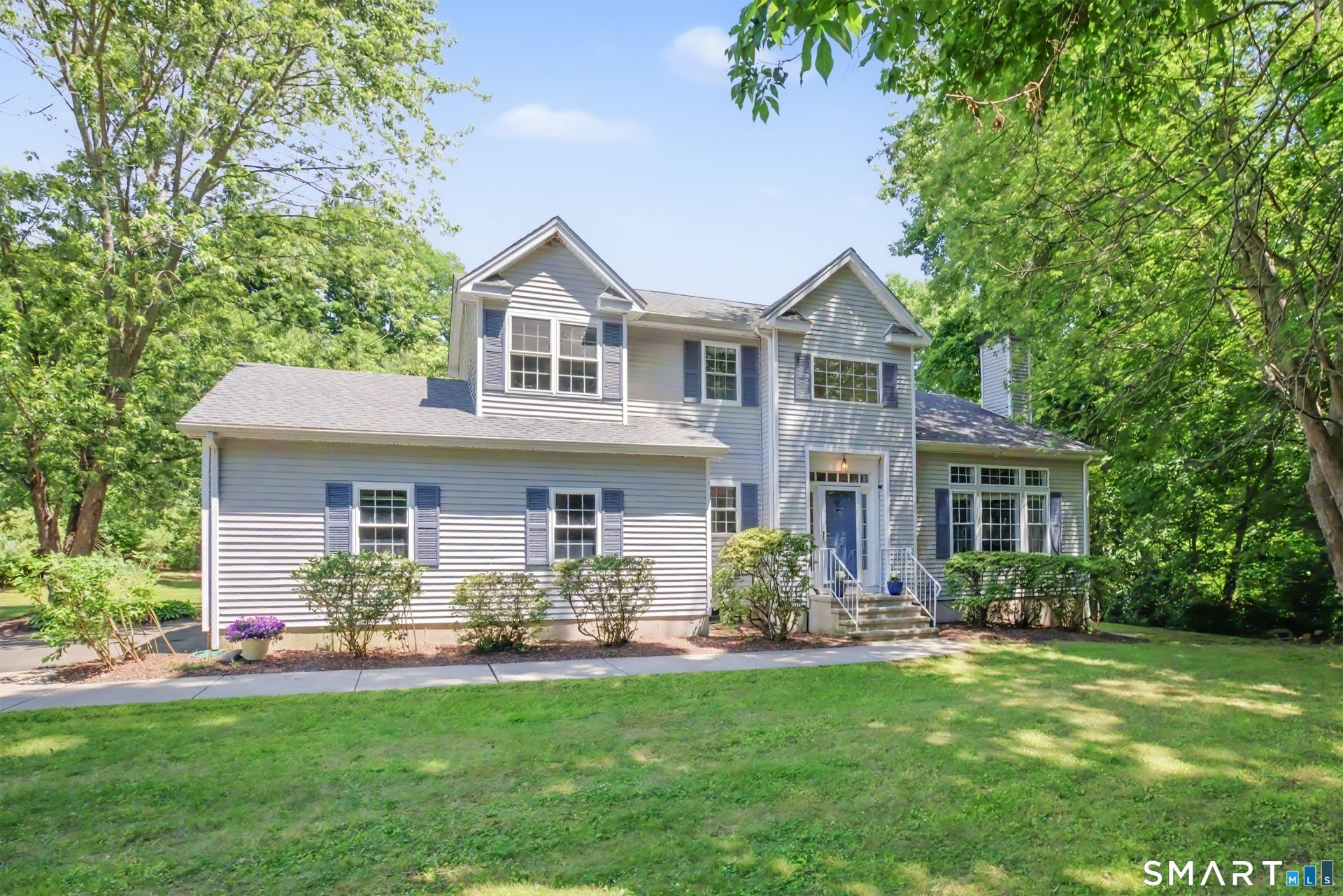 39 Greenbriar, Oxford, CT 06478 Main Photo