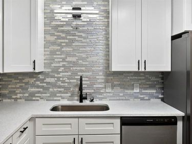 5643 Green Circle Drive, Unit 108, Minnetonka, MN 55343