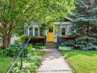 1206 Van Buren Avenue, Saint Paul, MN 55104