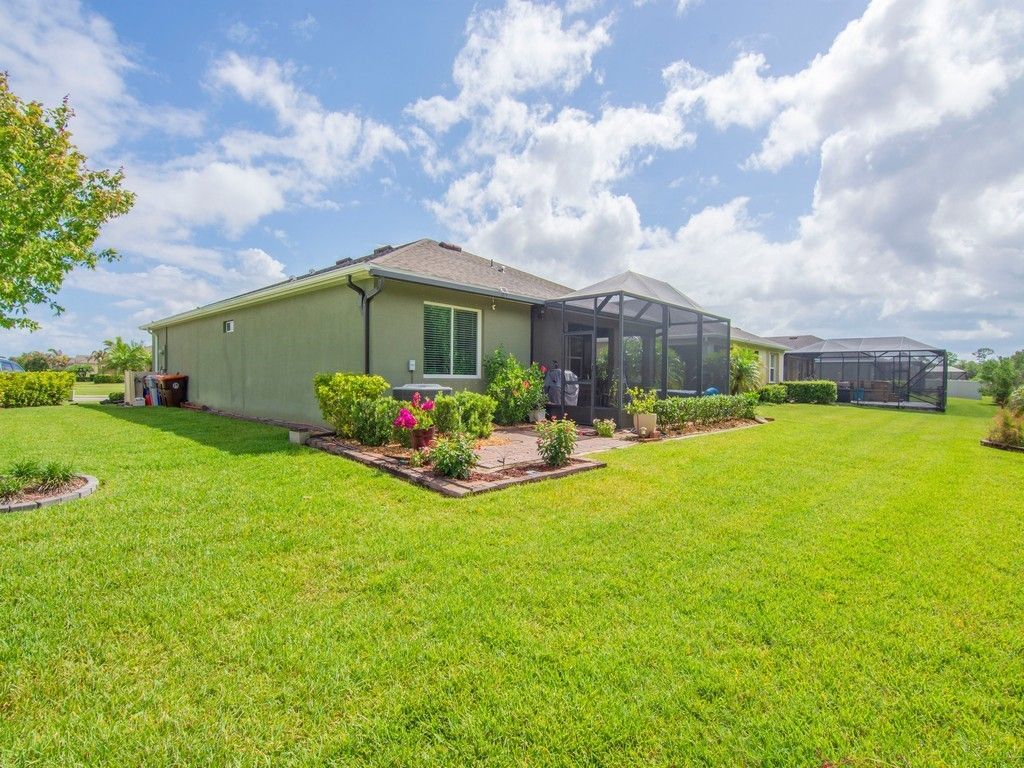 2543 Crowned Eagle Circle Sw, Vero Beach, FL 32962 Photo