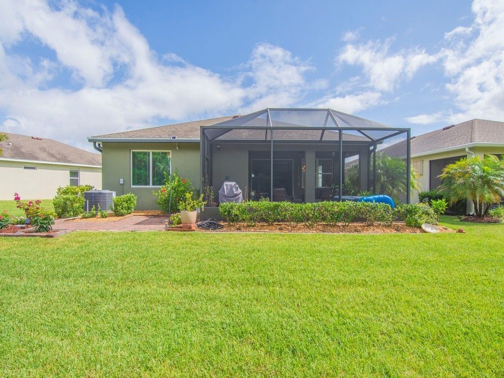 2543 Crowned Eagle Circle Sw, Vero Beach, FL 32962 Photo