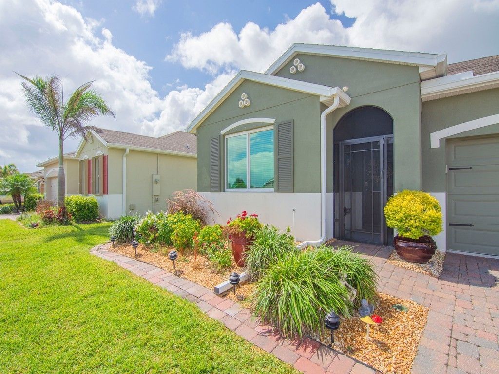 2543 Crowned Eagle Circle Sw, Vero Beach, FL 32962 Photo
