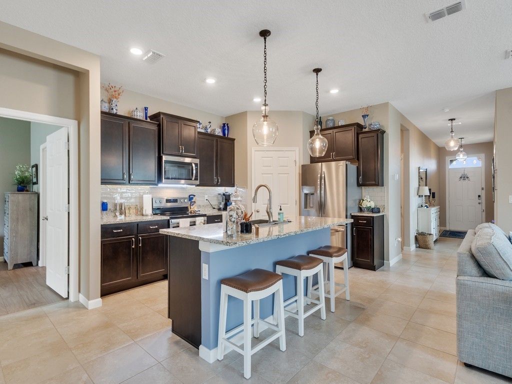 2543 Crowned Eagle Circle Sw, Vero Beach, FL 32962 Photo