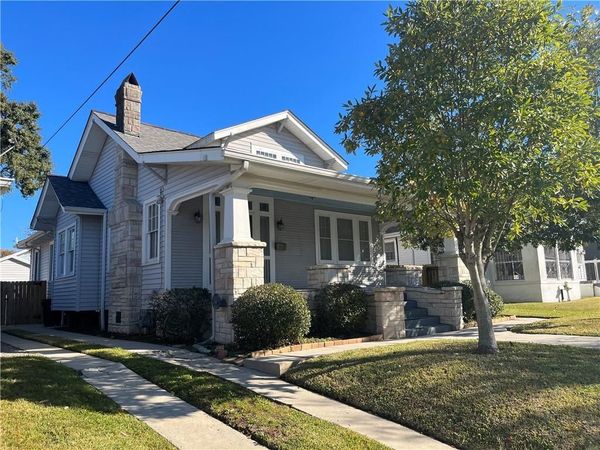 4457 DEMONTLUZIN Street , New Orleans, LA 70122