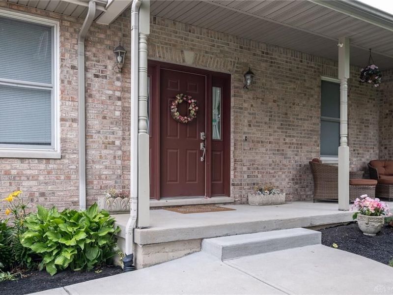 2032 Hancock Court, Xenia, OH 45385 Photo 2