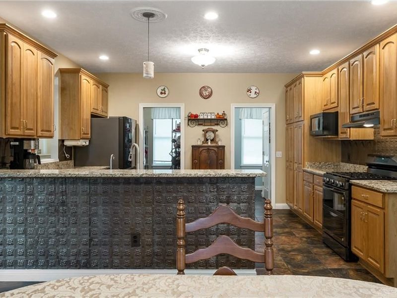 2032 Hancock Court, Xenia, OH 45385 Photo 7