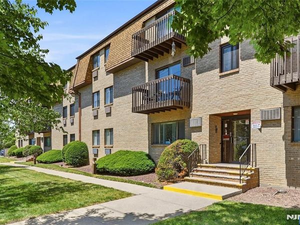 2 Honiss 2A, Unit 2A, BELLEVILLE, NJ 07109