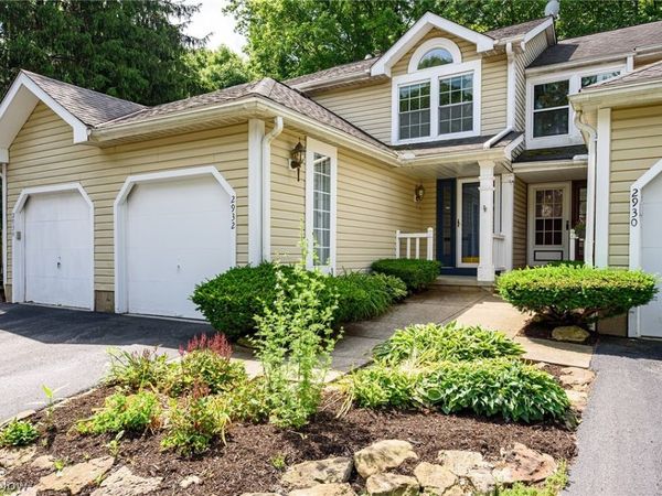 2932 Heatherwood Court , Stow, OH 44224