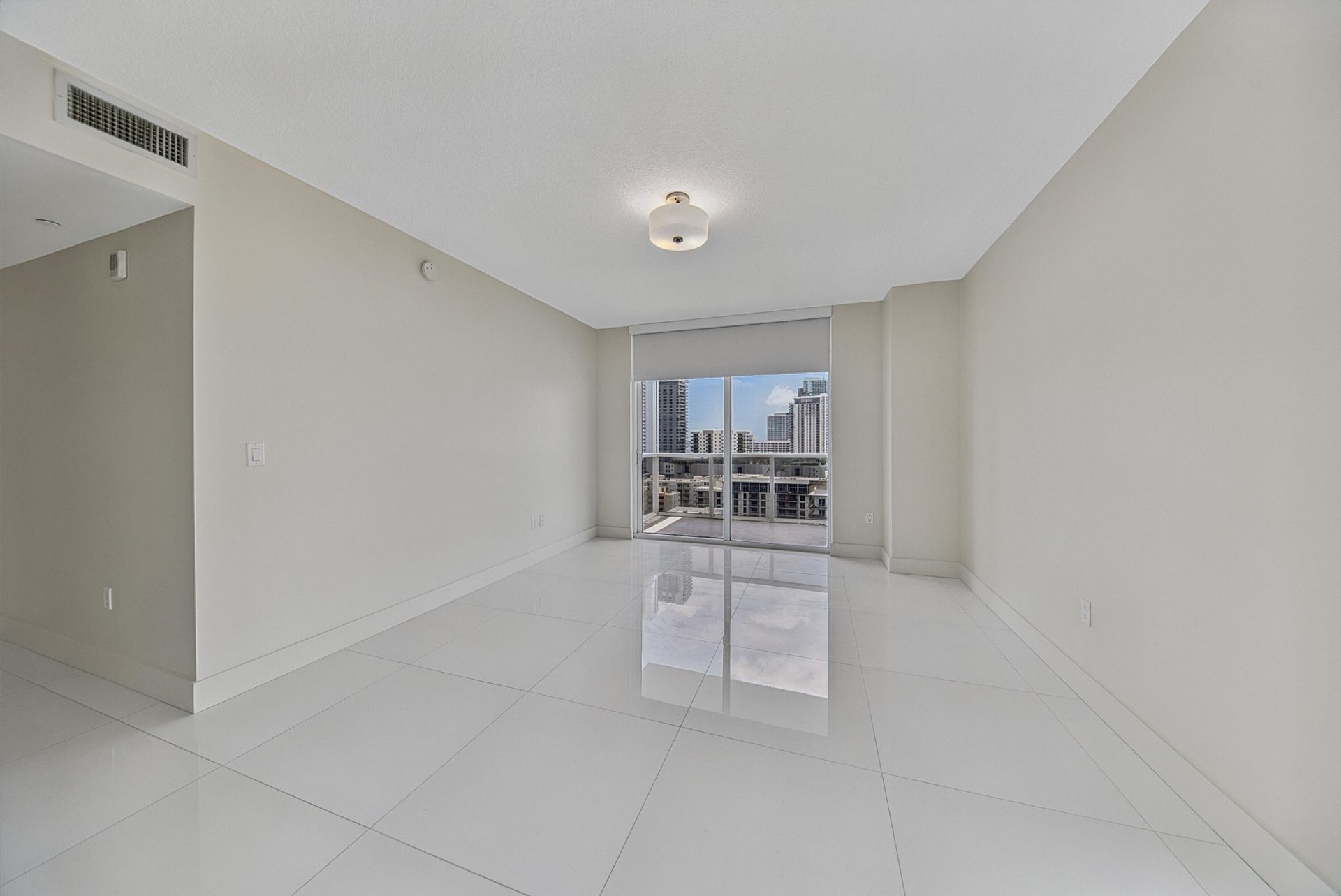 600 NE 27th Street, Unit 1605, Miami, FL 33137 Photo
