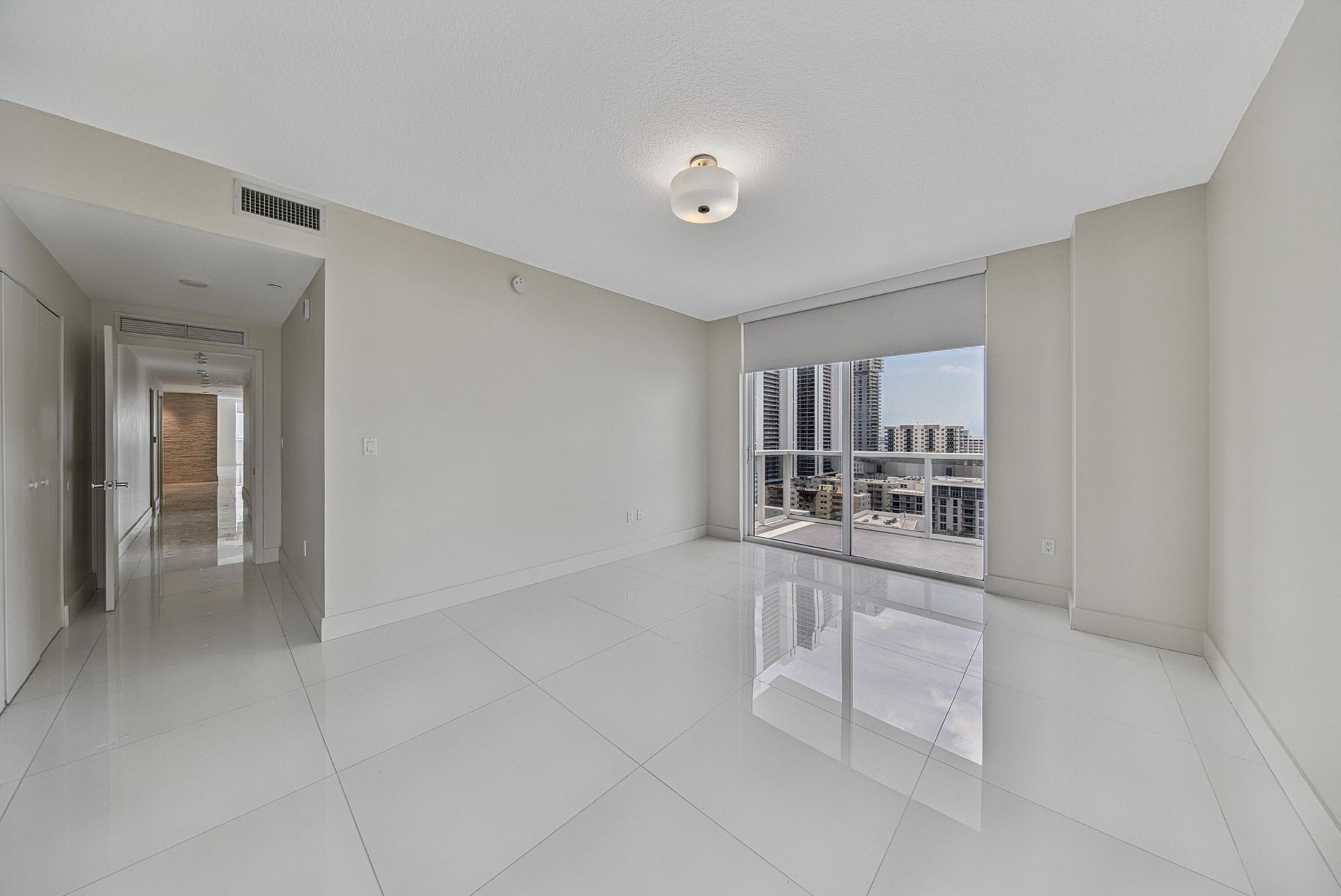 600 NE 27th Street, Unit 1605, Miami, FL 33137 Photo
