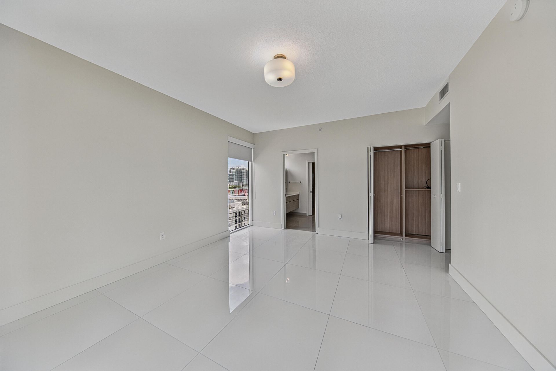 600 NE 27th Street, Unit 1605, Miami, FL 33137 Photo