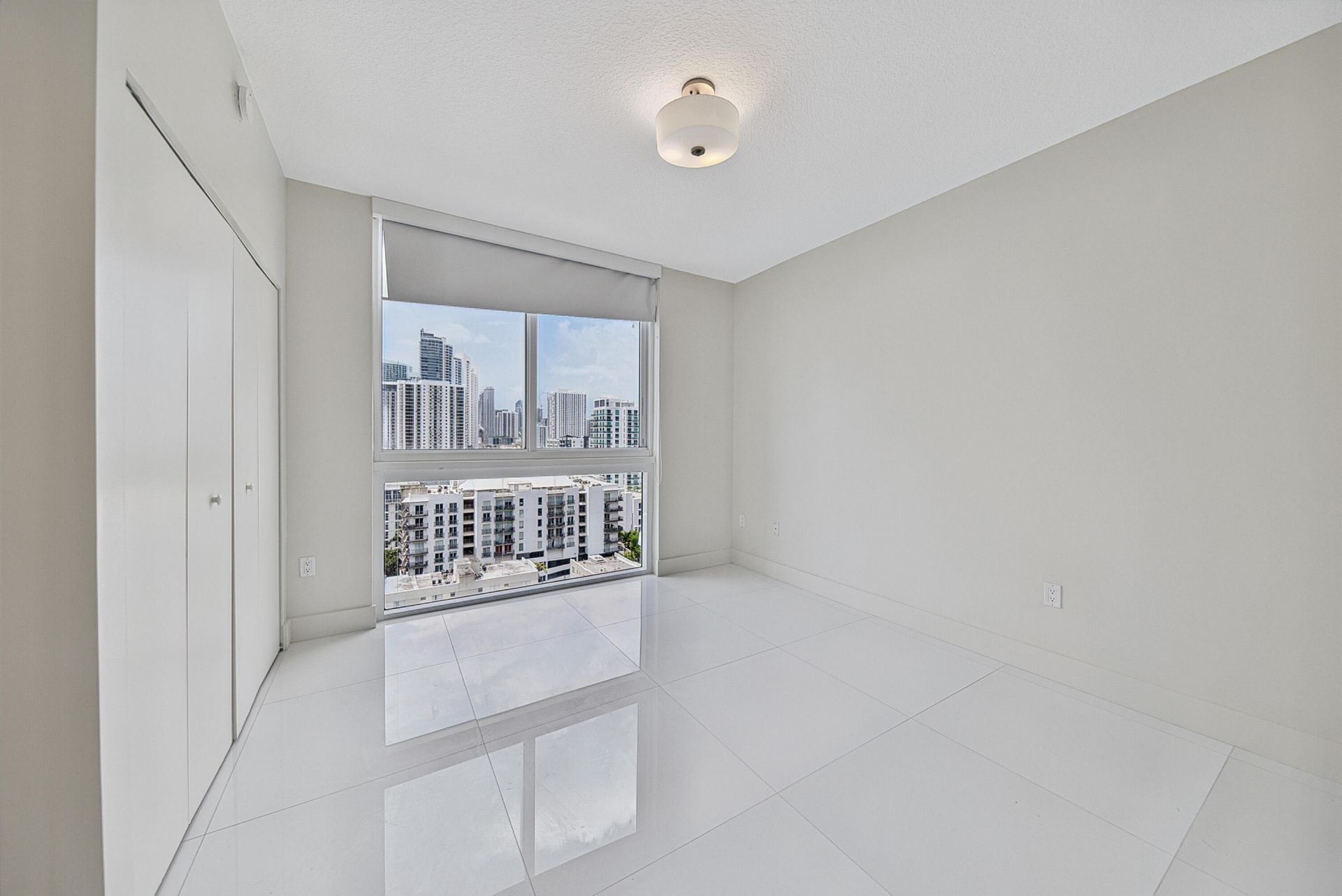 600 NE 27th Street, Unit 1605, Miami, FL 33137 Photo