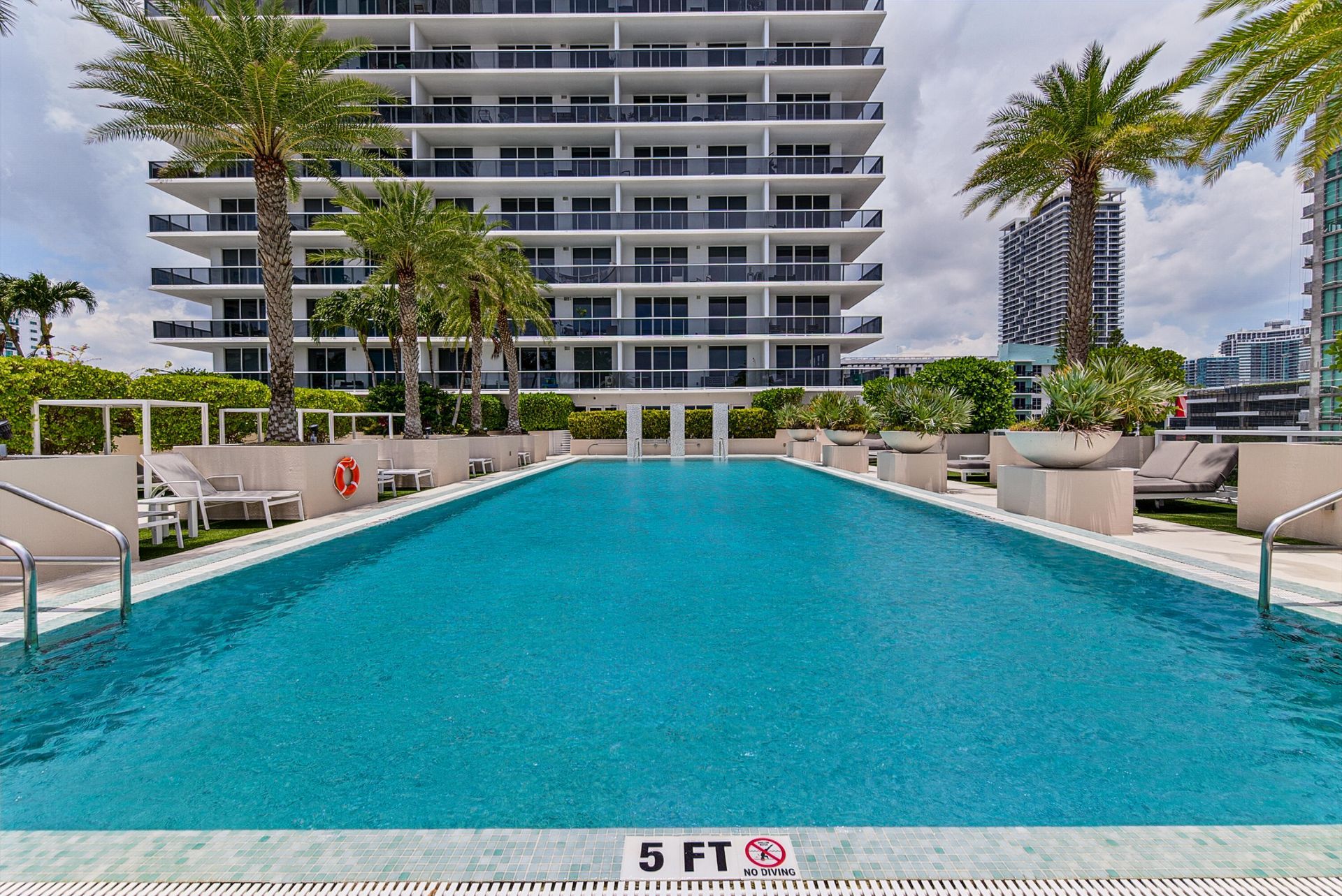 600 NE 27th Street, Unit 1605, Miami, FL 33137 Photo