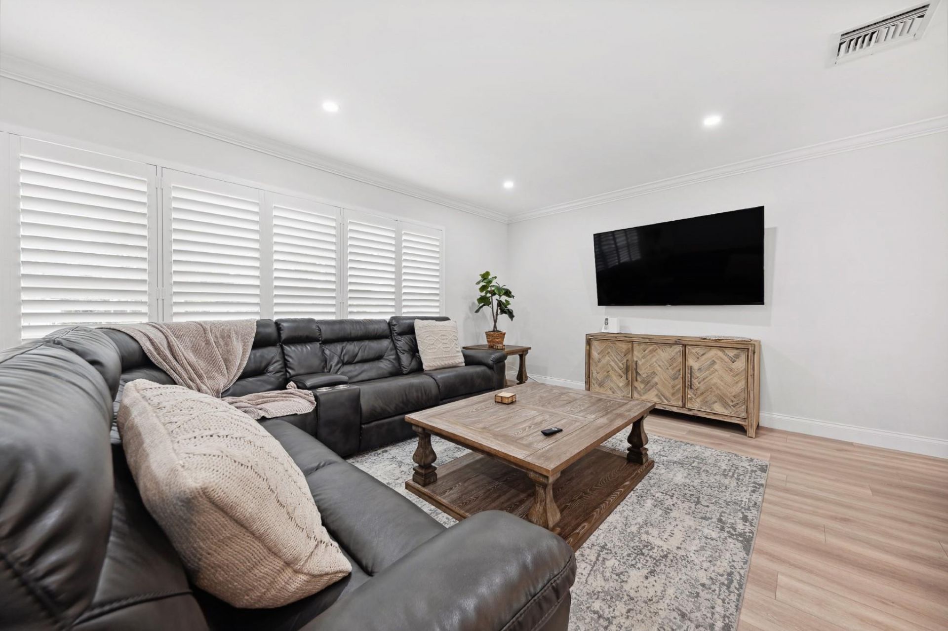 6241 NE 19th Terrace, Fort Lauderdale, FL 33308 Photo