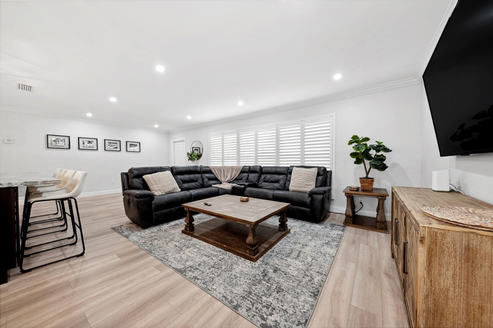 6241 NE 19th Terrace, Fort Lauderdale, FL 33308 Photo