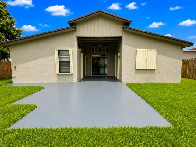 4683 NW 99th Terrace, Sunrise, FL 33351 Photo