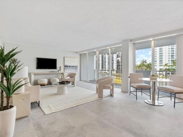 2800 E Sunrise Boulevard, Unit 4c, Fort Lauderdale, FL 33304