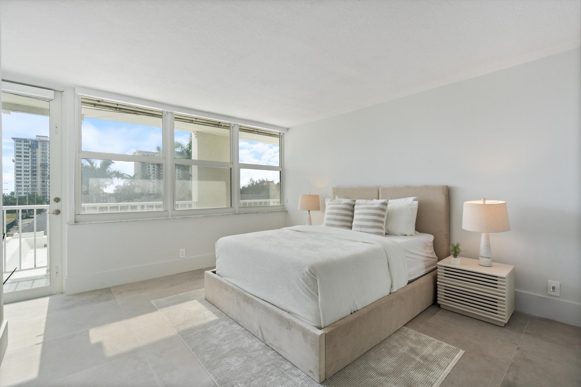 2800 E Sunrise Boulevard, Unit 4c, Fort Lauderdale, FL 33304 Photo