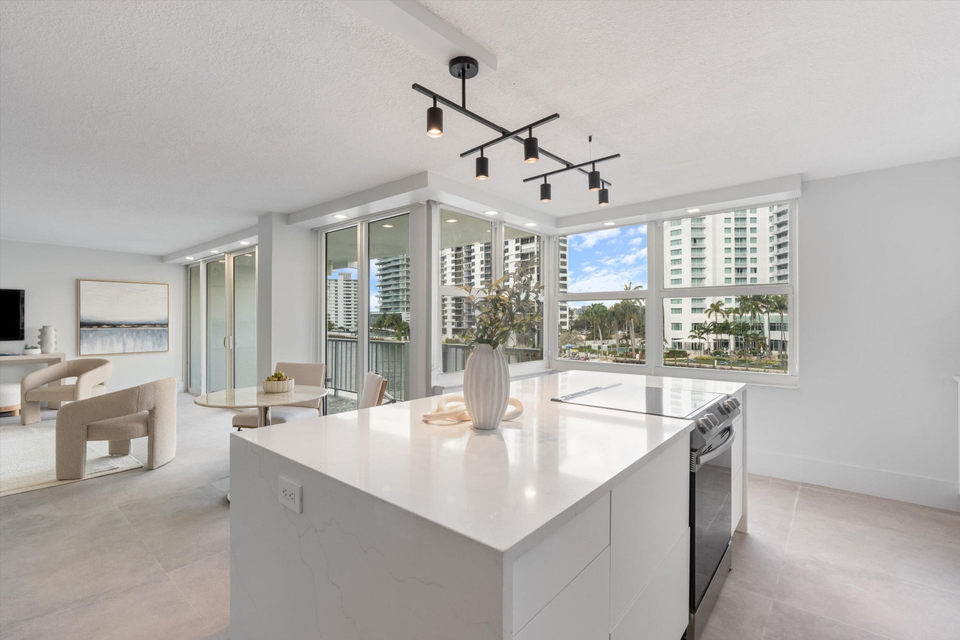 2800 E Sunrise Boulevard, Unit 4c, Fort Lauderdale, FL 33304 Photo