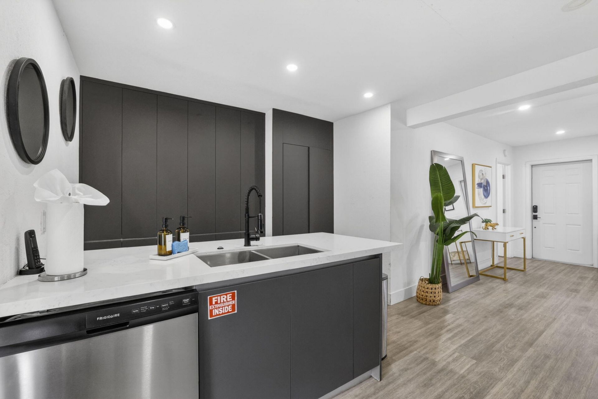 4601 NE 4th Avenue, Fort Lauderdale, FL 33334 Photo