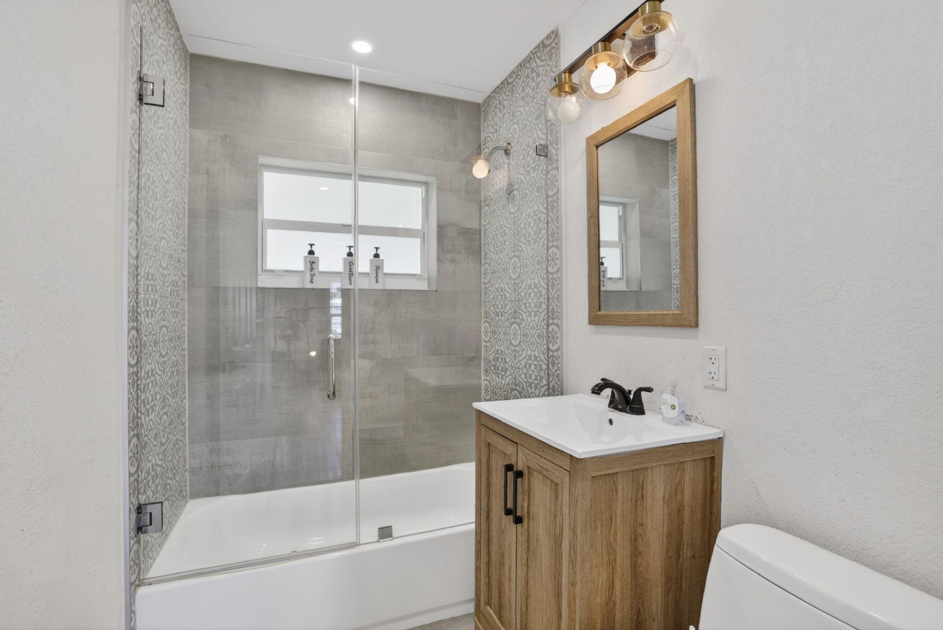 4601 NE 4th Avenue, Fort Lauderdale, FL 33334 Photo