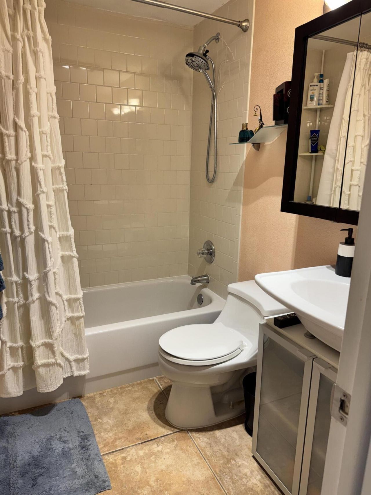 2160 NE 56th Court, Unit 107, Fort Lauderdale, FL 33308 Photo