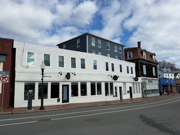 222 Main St, Gloucester, MA 01930