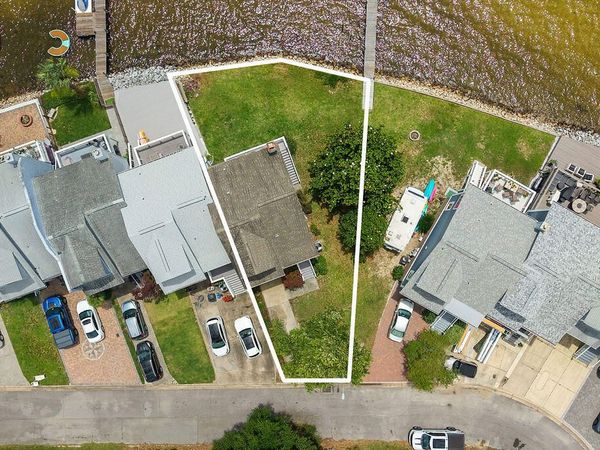 6 Bayshore Point, Valparaiso, FL 32580