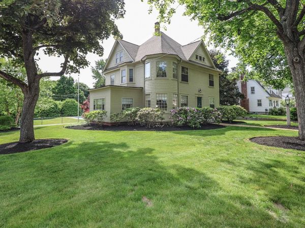 27 Eastman Street, Nashua, NH 03060
