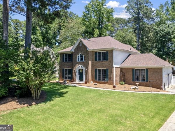 4183 Deerbrook Way SW, Lilburn, GA 30047