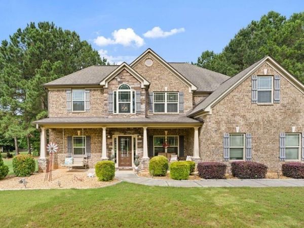 211 Burnham Court, Mcdonough, GA 30252