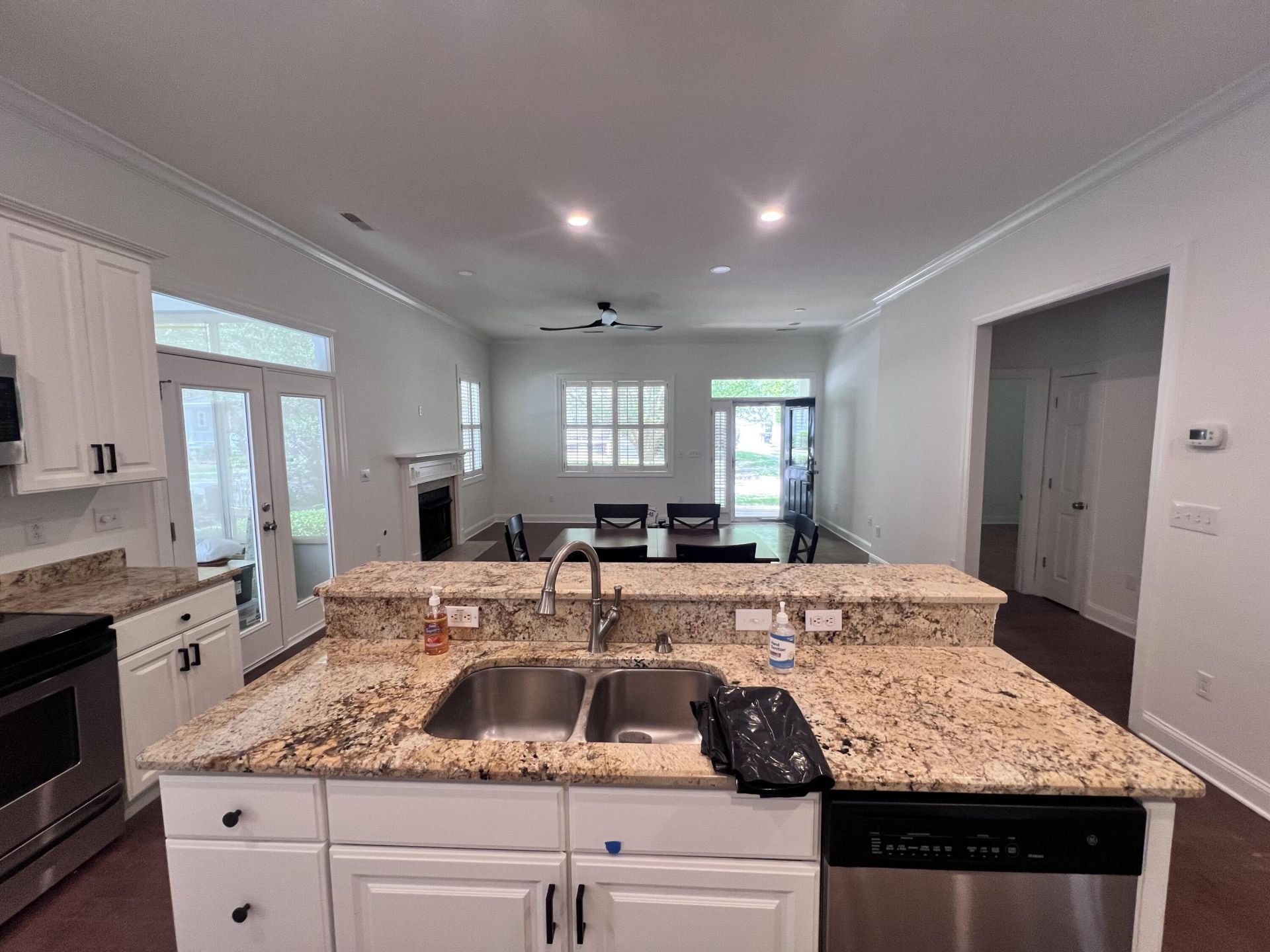 7017 Schooner Street Photo 11