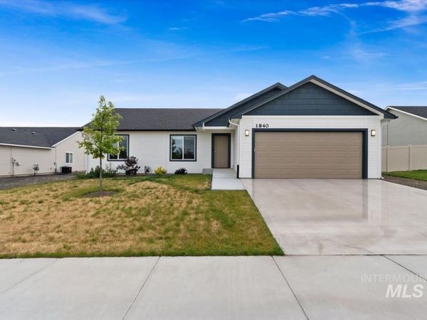 1840 Regency Way, Emmett, ID 83617