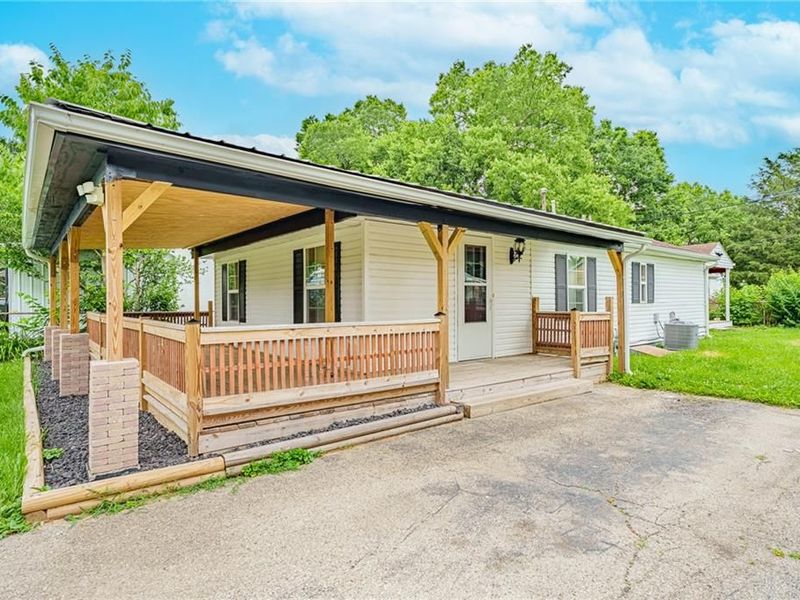 640 Prince Albert Boulevard, Riverside, OH 45404 Photo 2
