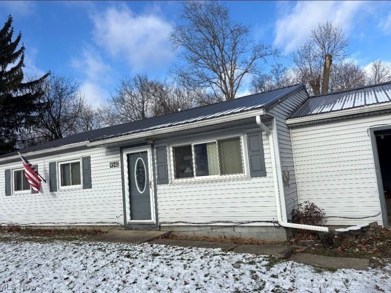 4540 Mahoning Drive, Newton Falls, OH 44444 Photo 1