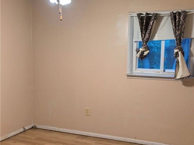 4540 Mahoning Drive, Newton Falls, OH 44444 Photo 9