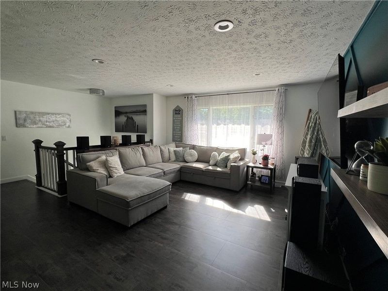 1258 Cherry Lane, Brunswick, OH 44212 Photo 4