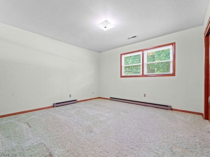 8000 Parks Avenue NE, Alliance, OH 44601 Photo 17