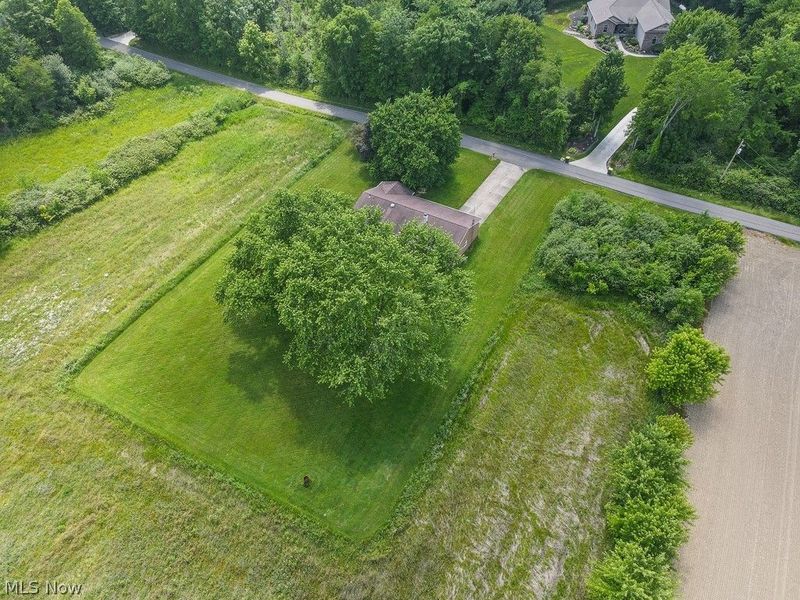 8000 Parks Avenue NE, Alliance, OH 44601 Photo 32
