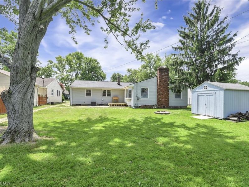 183 Sunrise Drive , Amherst, OH 44001 Photo 29