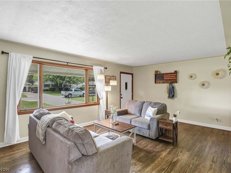 183 Sunrise Drive , Amherst, OH 44001 Photo 8