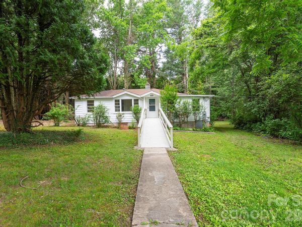 215 Merchant Street, Asheville, NC 28803